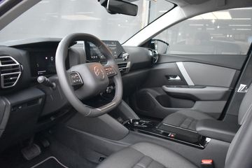 Voertuigafbeelding 5