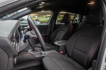 Voertuigafbeelding 10