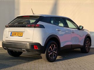 Voertuigafbeelding 6