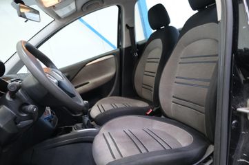 Voertuigafbeelding 10