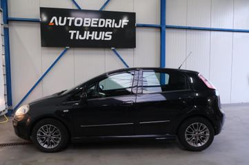 Voertuigafbeelding 4