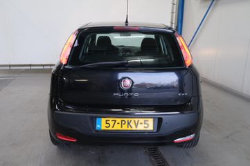 Voertuigafbeelding 5