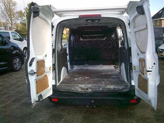 Voertuigafbeelding 16