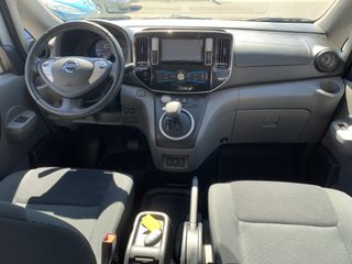 Voertuigafbeelding 8