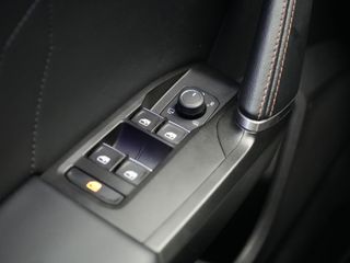 Voertuigafbeelding 42