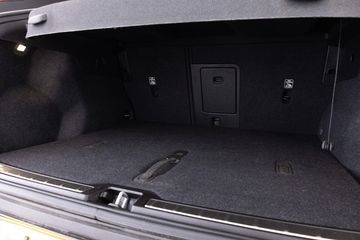 Voertuigafbeelding 37