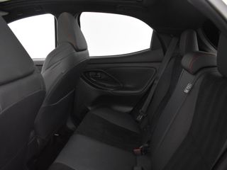 Voertuigafbeelding 17