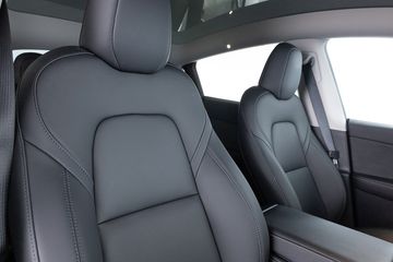 Voertuigafbeelding 4