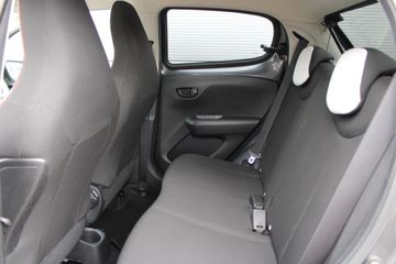 Voertuigafbeelding 12