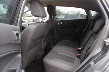 Voertuigafbeelding 10