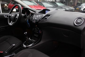 Voertuigafbeelding 12