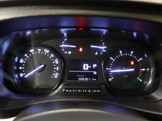 Voertuigafbeelding 18