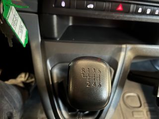 Voertuigafbeelding 23