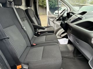 Voertuigafbeelding 12