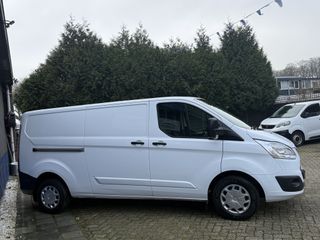 Voertuigafbeelding 4