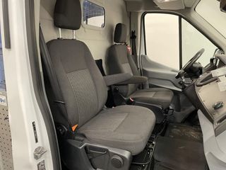 Voertuigafbeelding 32