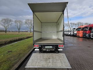 Voertuigafbeelding 11