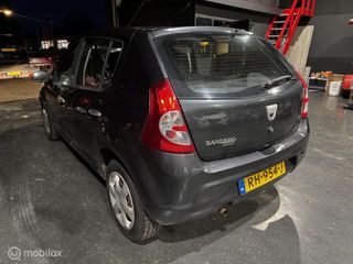 Voertuigafbeelding 2