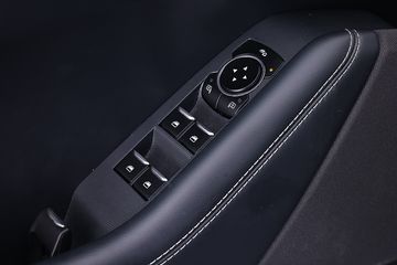 Voertuigafbeelding 7