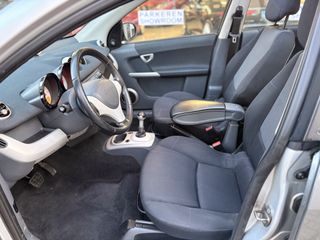 Voertuigafbeelding 6