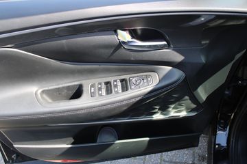 Voertuigafbeelding 9