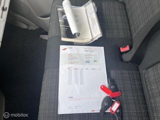 Voertuigafbeelding 9