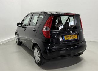 Voertuigafbeelding 4