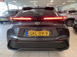 Voertuigafbeelding 3