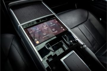 Voertuigafbeelding 24