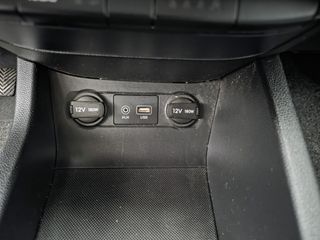 Voertuigafbeelding 9