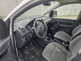 Voertuigafbeelding 16