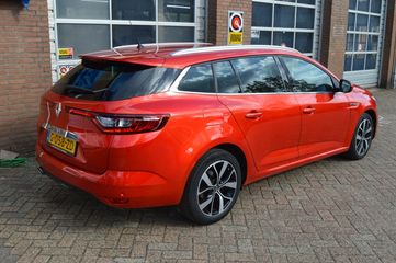 Voertuigafbeelding 6