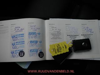 Voertuigafbeelding 24