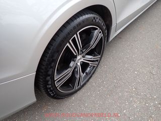 Voertuigafbeelding 26