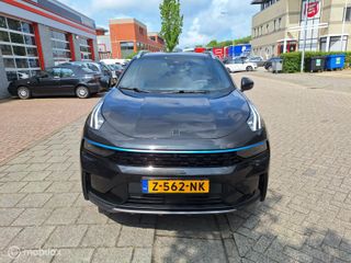 Voertuigafbeelding 3