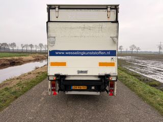 Voertuigafbeelding 2