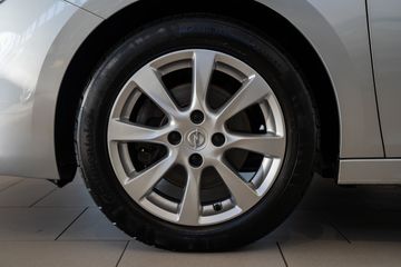 Voertuigafbeelding 6