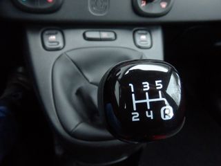 Voertuigafbeelding 19