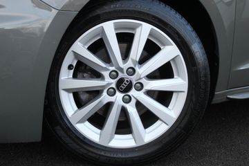 Voertuigafbeelding 10