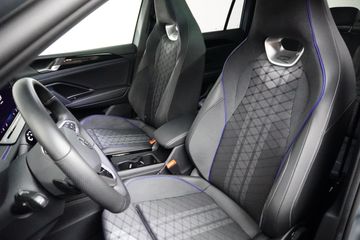 Voertuigafbeelding 21