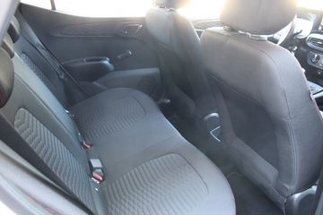 Voertuigafbeelding 9