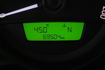 Voertuigafbeelding 3