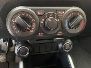 Voertuigafbeelding 26