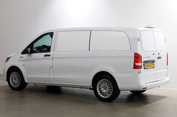 Voertuigafbeelding 8