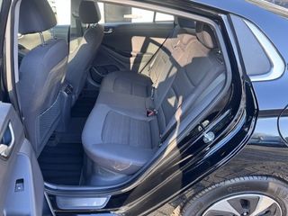 Voertuigafbeelding 16