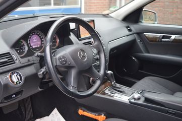 Voertuigafbeelding 7