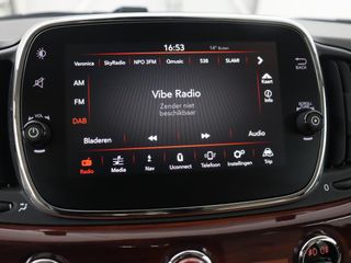 Voertuigafbeelding 19