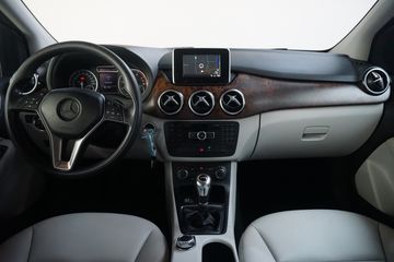 Voertuigafbeelding 30