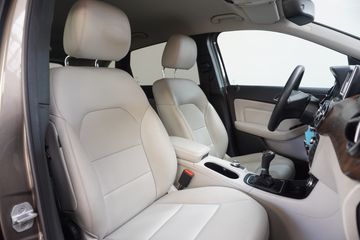 Voertuigafbeelding 7