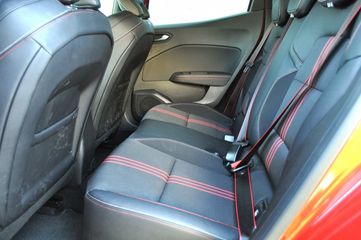 Voertuigafbeelding 6